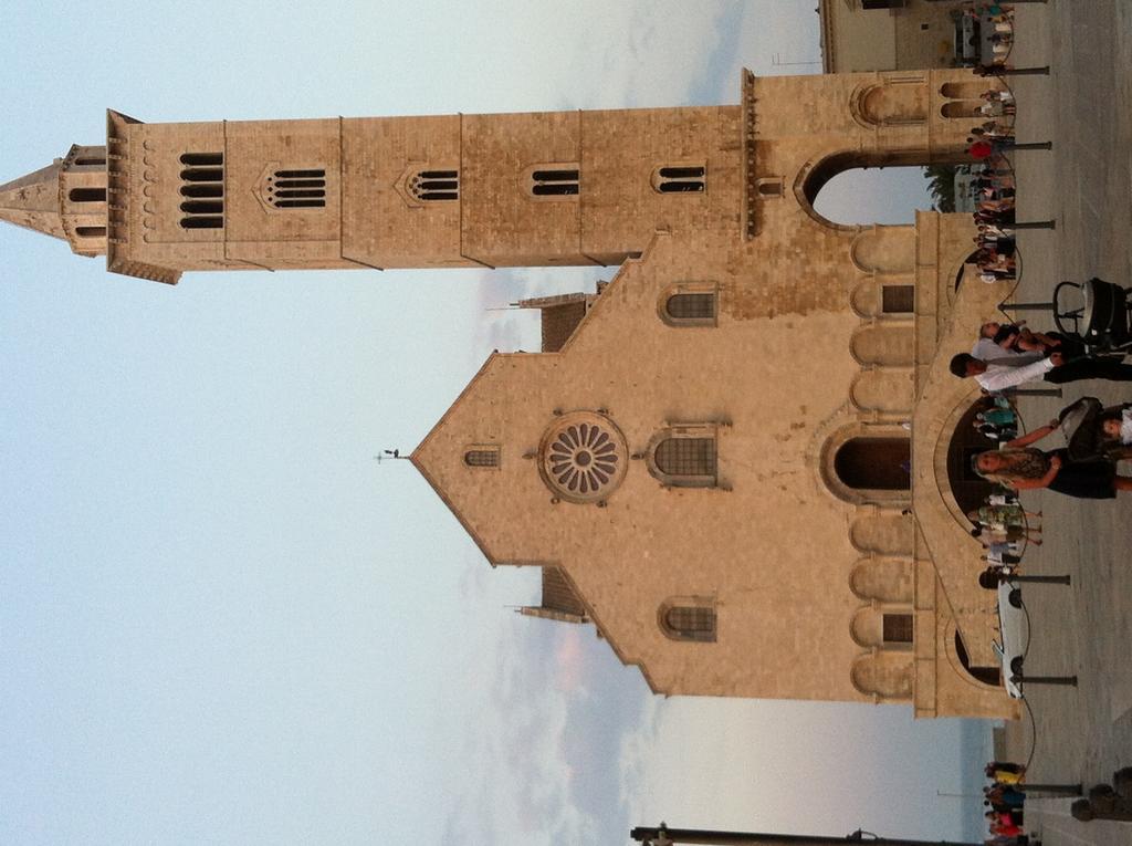 Arco' B&B Trani Cattedrale Buitenkant foto