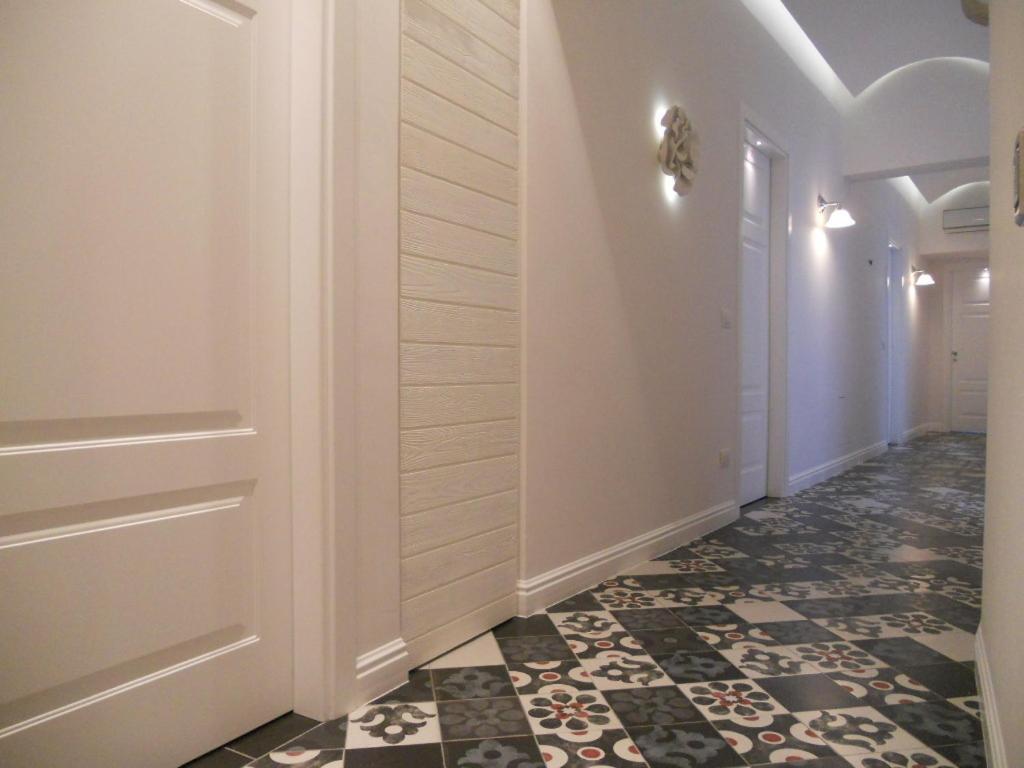 Arco' B&B Trani Cattedrale Buitenkant foto