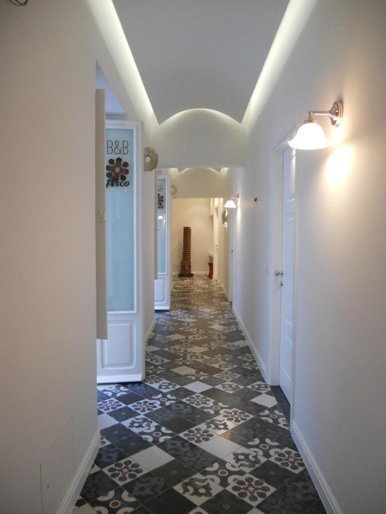 Arco' B&B Trani Cattedrale Buitenkant foto